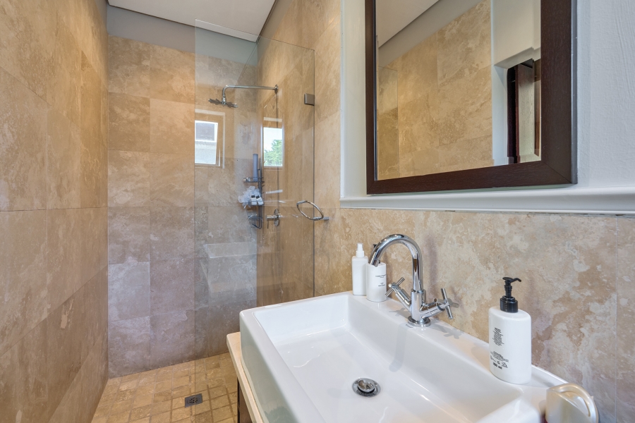 To Let 3 Bedroom Property for Rent in Camps Bay Western Cape